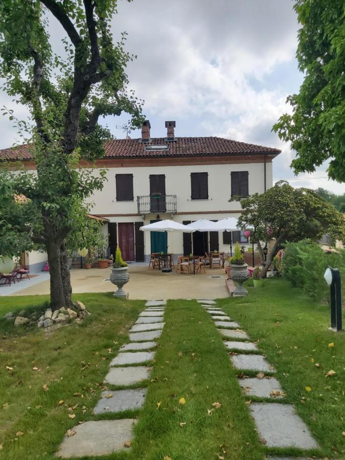 Moon Garden Villa Mongardino Exterior photo
